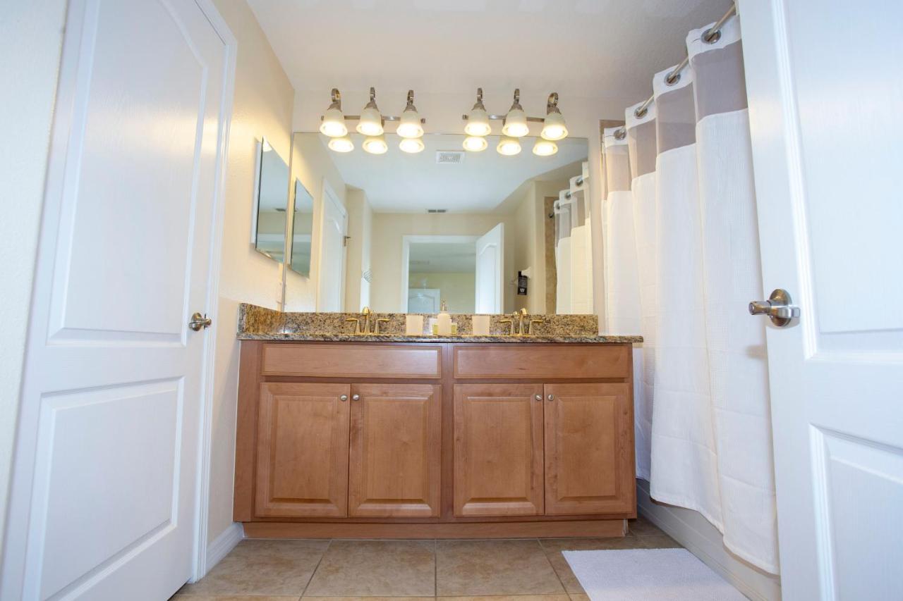 Four Corners Stunning 4 Bd W/ Pool Close To Disney 8940 מראה חיצוני תמונה